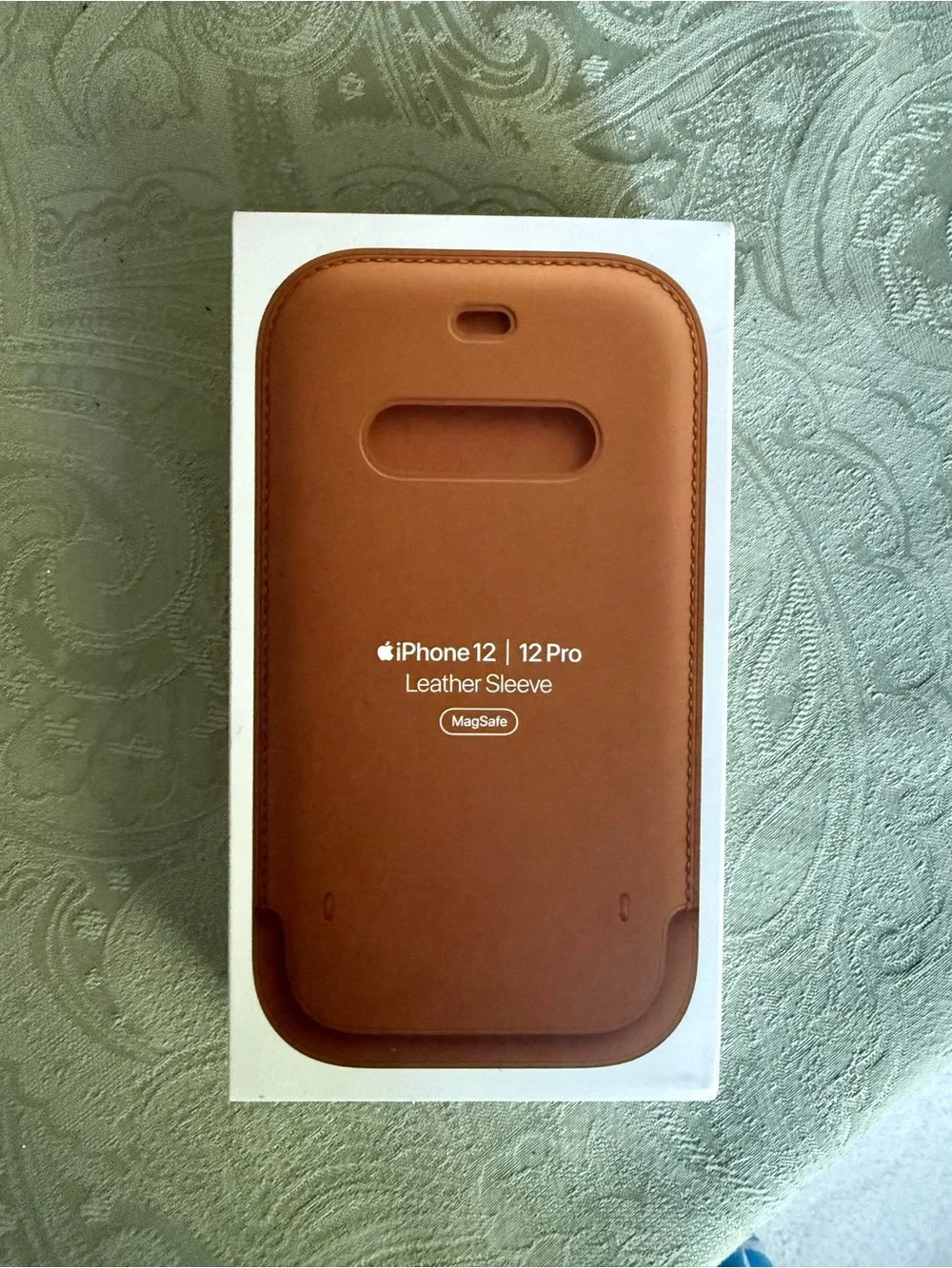 Apple Leather Sleeve for iPhone 12 / 12 Pro in Saddle Brown